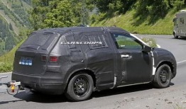 最新爆料越野车,揭秘最新爆款越野车背后的传奇故事